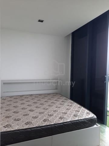 Room For Rent (FEMALE) 1