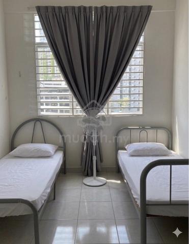 Bilik medium fully furnished untuk perempuan bujang ( muslimah ) 1