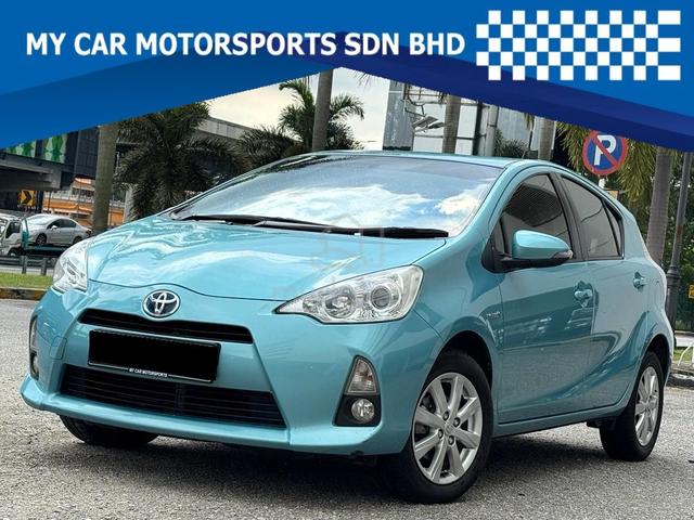 2013 Toyota PRIUS C 1.5 HYBRID HATCHBACK P/START - 1