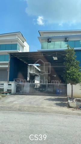 PORT KLANG North Port Area 2.5 Story Semi D Warehouse Factory For Rent 1