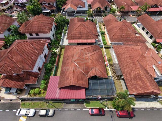 Bungalow Luas Single Storey Taman Yayasan, Segamat - For Sale 1