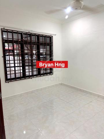 Single Store Terrace House At Persiaran Mahsuri Bayan Baru Renovated 2