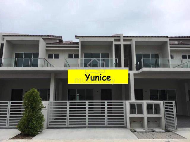 2-storey Terraced House For Sale 1