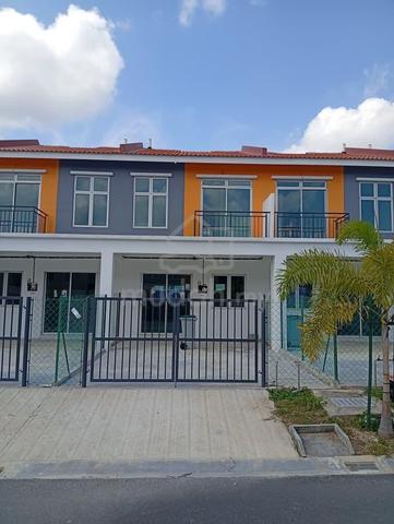 No Depo Double Storey Scientex Jasin 1