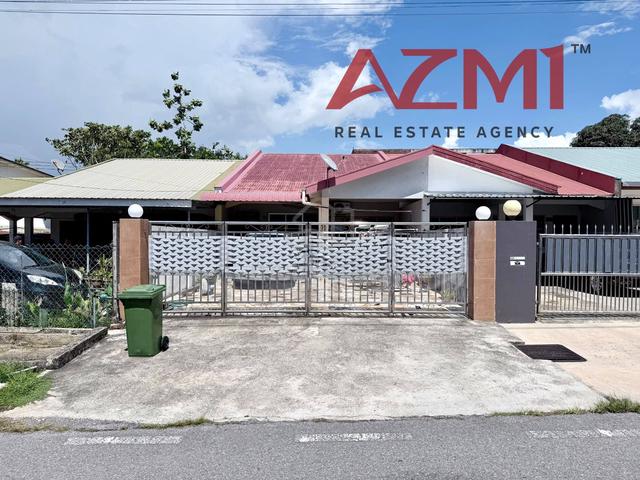 Safety Grill Installed Single Storey Terrace Intermediate Hilltop Miri 1