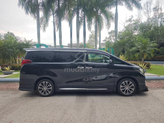 2015/2019 Toyota Alphard 2.5Z 8 seater - 4