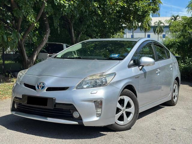 2013 PRiUS 1.8 LUXURY ENCHANCE FACELIFT JBL L/SEAT - 2