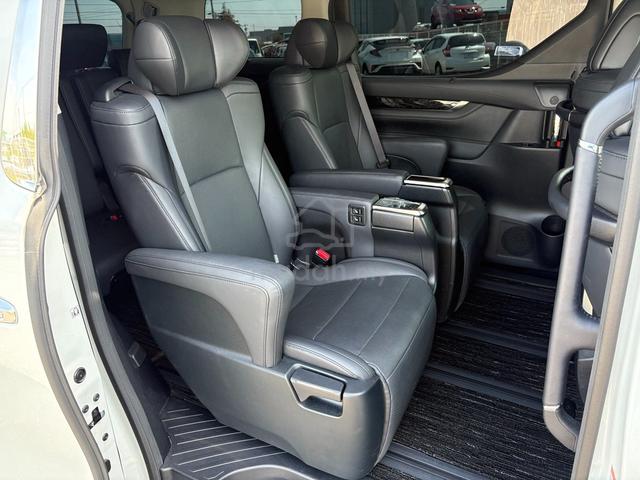 2022 Toyota ALPHARD 2.5 SC (A) Grade 4.5B Recon - 4