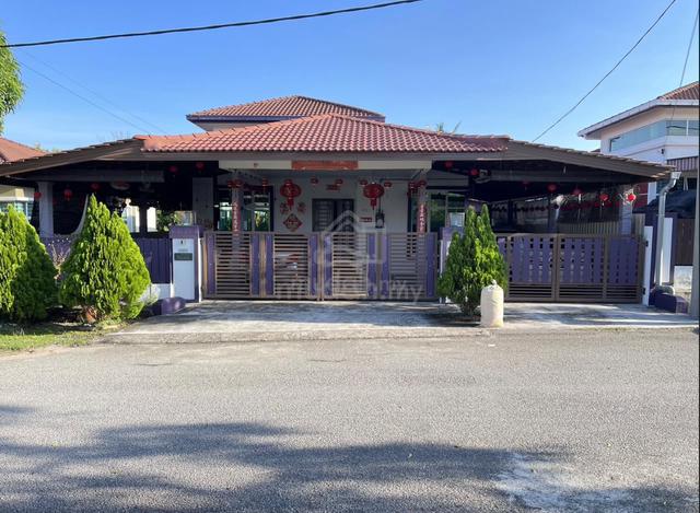 TAMAN BELIMBING SETIA,Durian Tunggal 1