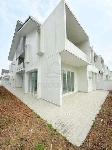 Bandar Seri Alam Double Storey Semi Detached House 4bed Johor 1