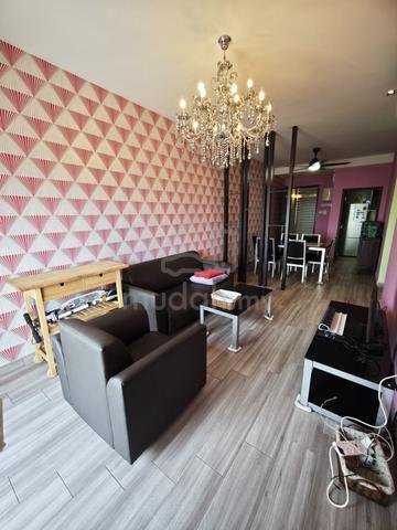 D'Secret Garden @ Kempas Indah 1