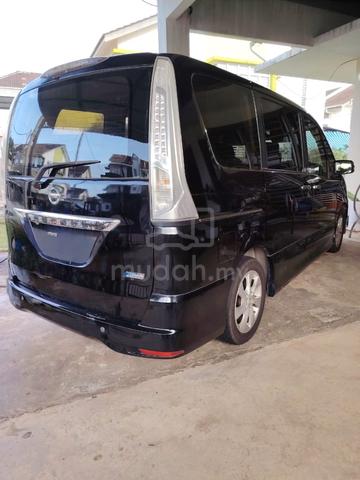 2013 Nissan SERENA 2.0 S-HYBRID HIGHWAY STAR - 2
