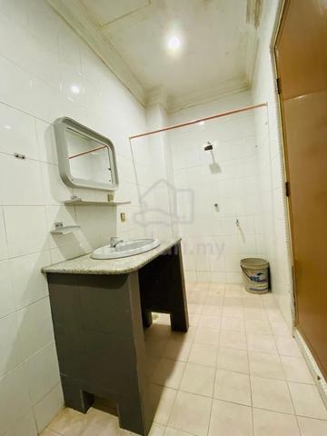 Taman Perling _ Jalan Layang _ Double Storey Semi-D _ Fully Renovated 4
