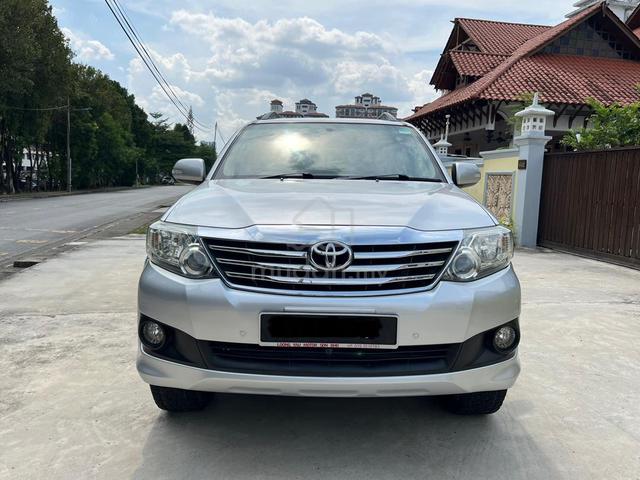 2013 Toyota FORTUNER 2.7 V FACELIFT (A) - 3