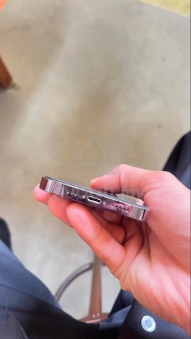Iphone 14 pro deep purple - photo 5 of 6
