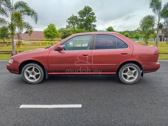 Nissan SENTRA 1.6 L (M) CLASSIC CAR cantik 1 OWNER - 3