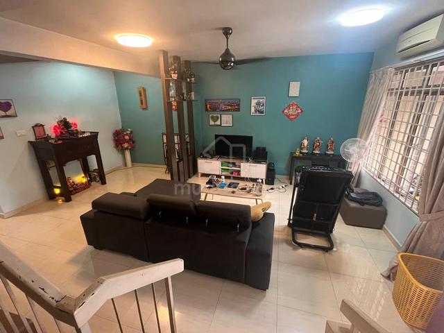 Bandar mahkota cheras , section 2 partly renovated kitchen extend 1