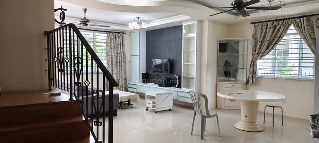 3 storey semi-D Taman Landmark for sale near Pavillion Bundusan 1