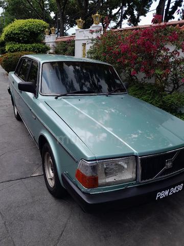1995 Volvo 240 2.3 GL (M) - 1