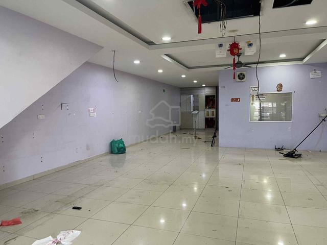 Under Value 3 Storey Shoplot In Bukit Emas For Sale 1