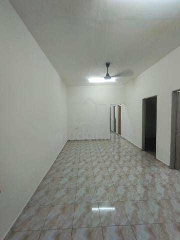 Rumah Sewa 1 Tingkat di Kg Sri Tanjung Dengkil 1