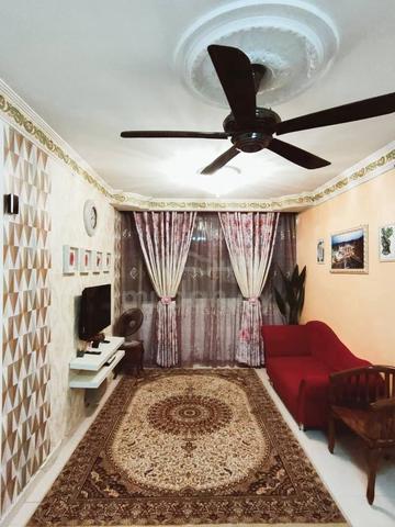 Apartment Abdullah Hukum 1
