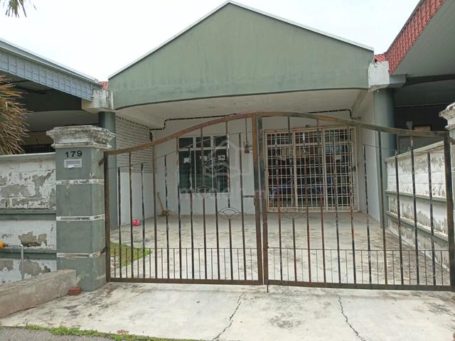 Bandar Baru Tangkak 1