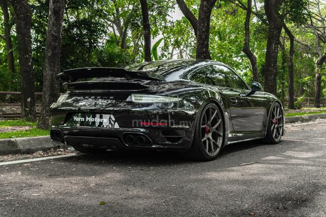 2014 Porsche 911 TURBO S 3.8 - 2
