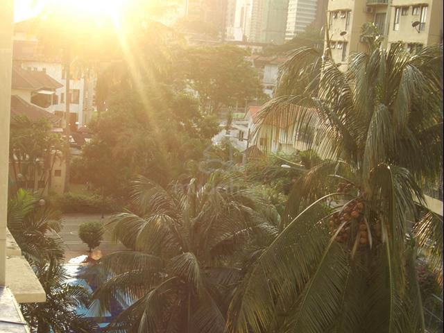 SUPERIOR Room (attach bathroom) sharing 2 pax berdekatan LRT - KL City 1