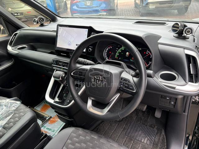 2022 Toyota VOXY 2.0 S-Z (A) GR BODY KIT FULL SPEC - 5