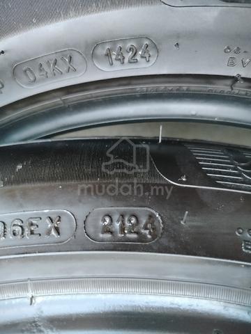 Michelin Primacy4 235/50/18
Tahun 2024 Thread 75% - photo 4 of 4