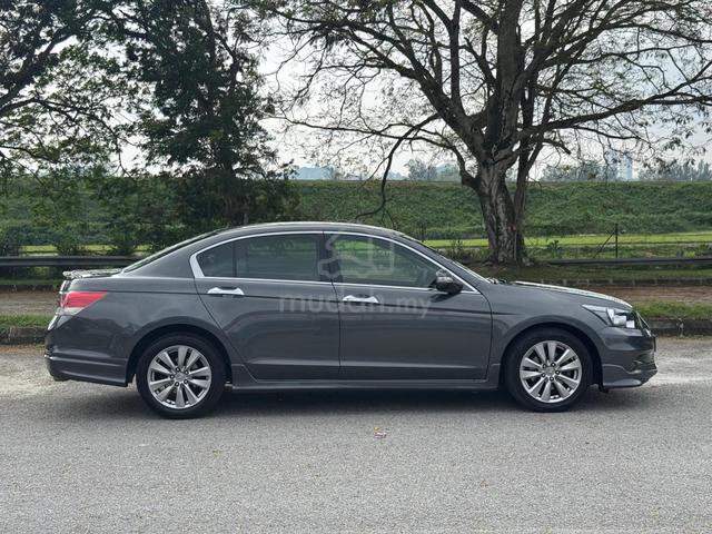 Honda Accord 2.4 VTi-L P/SHIFT | K24Z2 | R.YRS 13 - 4