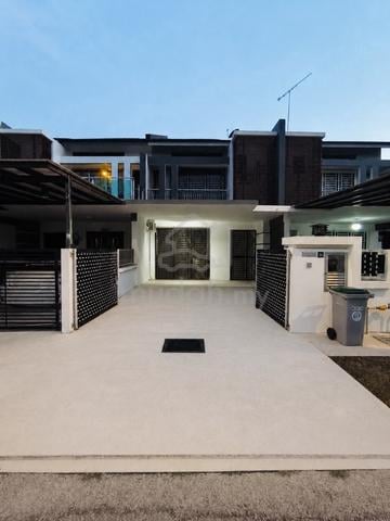Renovated š Two Storey Linked Guarded 1