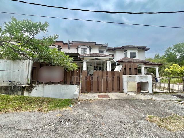 Renovated Double Storey House Lestari Perdana, Seri Kembangan 1