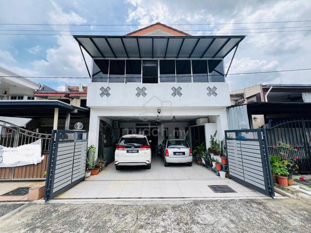 PRICE REDUCE TO 780k. Renovated & Extended Double Storey Terrace Tama 1