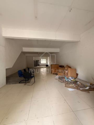 2 storey shoplot at Taman Muzaffar Heights for Rent  1