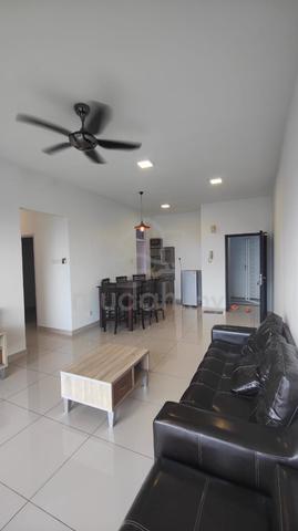 D'Rich Executive Suites 1