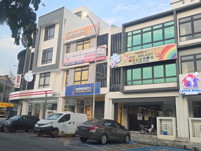 3 sty HillPark Bandar Teknologi Kajang Shop lot Kajang Semenyih ROi 5% 1
