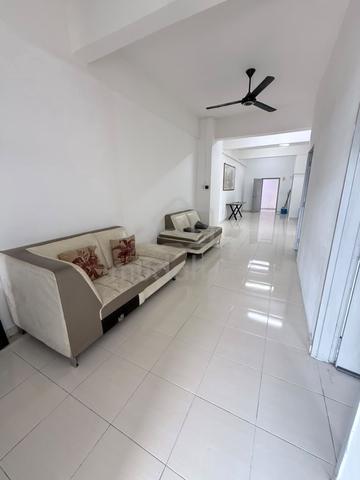 Sun City (Plaza Mentari) 1