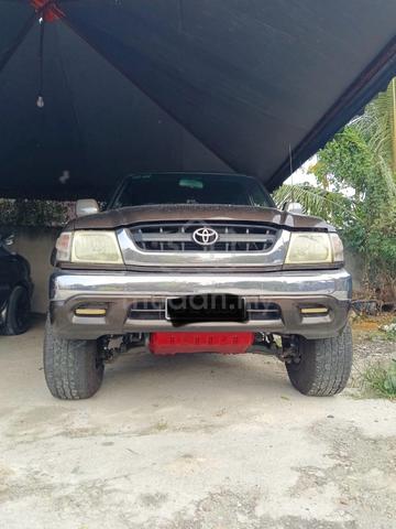 2004 Toyota HILUX 2.5 SR TURBO MY03 KDN190 (A) - 1