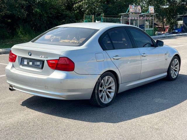 2009 Bmw 320i 2.0 (A) - 2