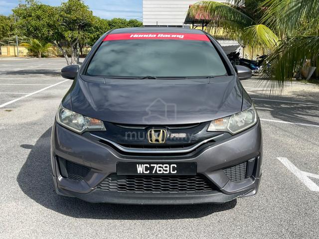 2015 Honda JAZZ 1.5 V (A) - 4