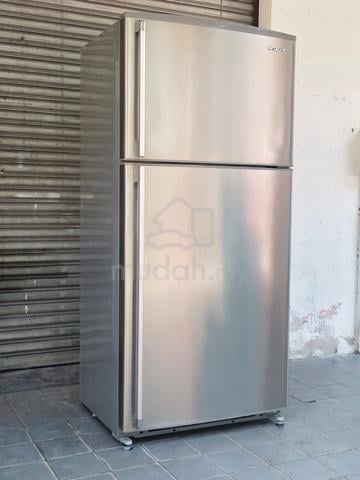 Hitachi fridge 2door refrigerator 550L - photo 4 of 5