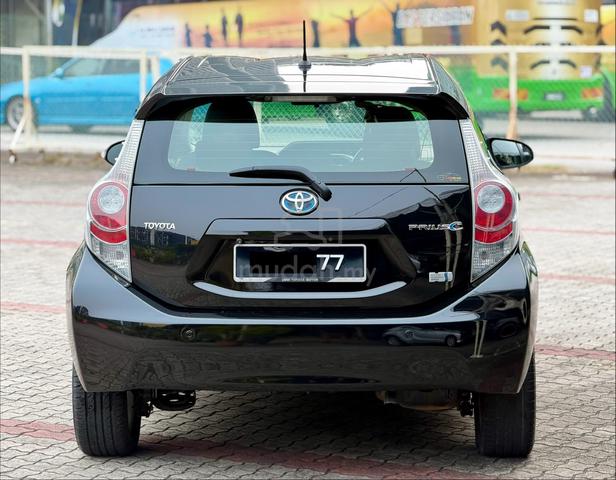 2013 Toyota PRIUS C 1.5 HYBRID FULL SERVICE TOYOTA - 4