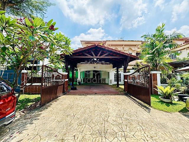 RENOVATED CANTIK 2 Storey Semi D Clustet D’Kayangan Seksyen 13 1