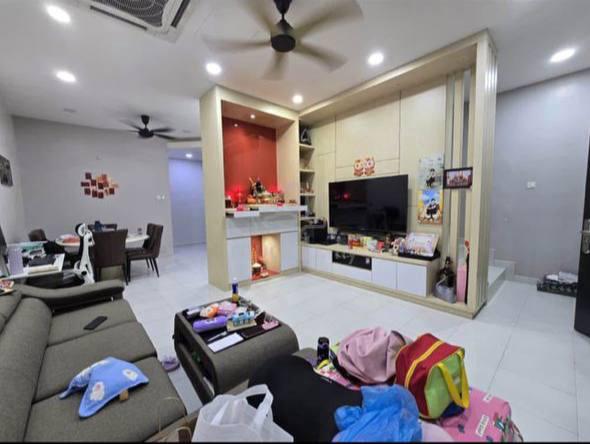 Bandar Putra Merbau Kulai Fully Renovated Double Storey 1