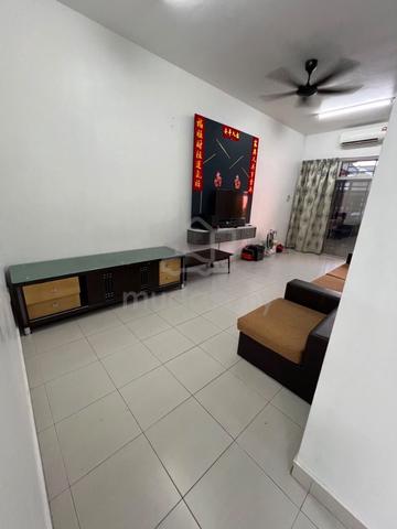 Bandar Putra Kulai Single Storey Terrace Partial Renovate For Rent 1