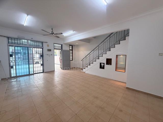 Setia Indah 2 Sty House 1