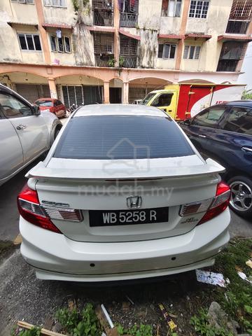 2015 Honda CIVIC 1.8 (A) - 5
