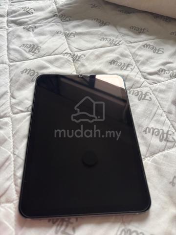 Carousel Image